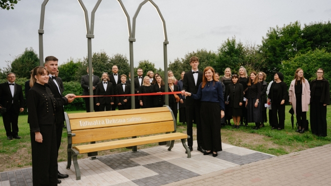 Tālivalža Dekšņa soliņa atklāšana