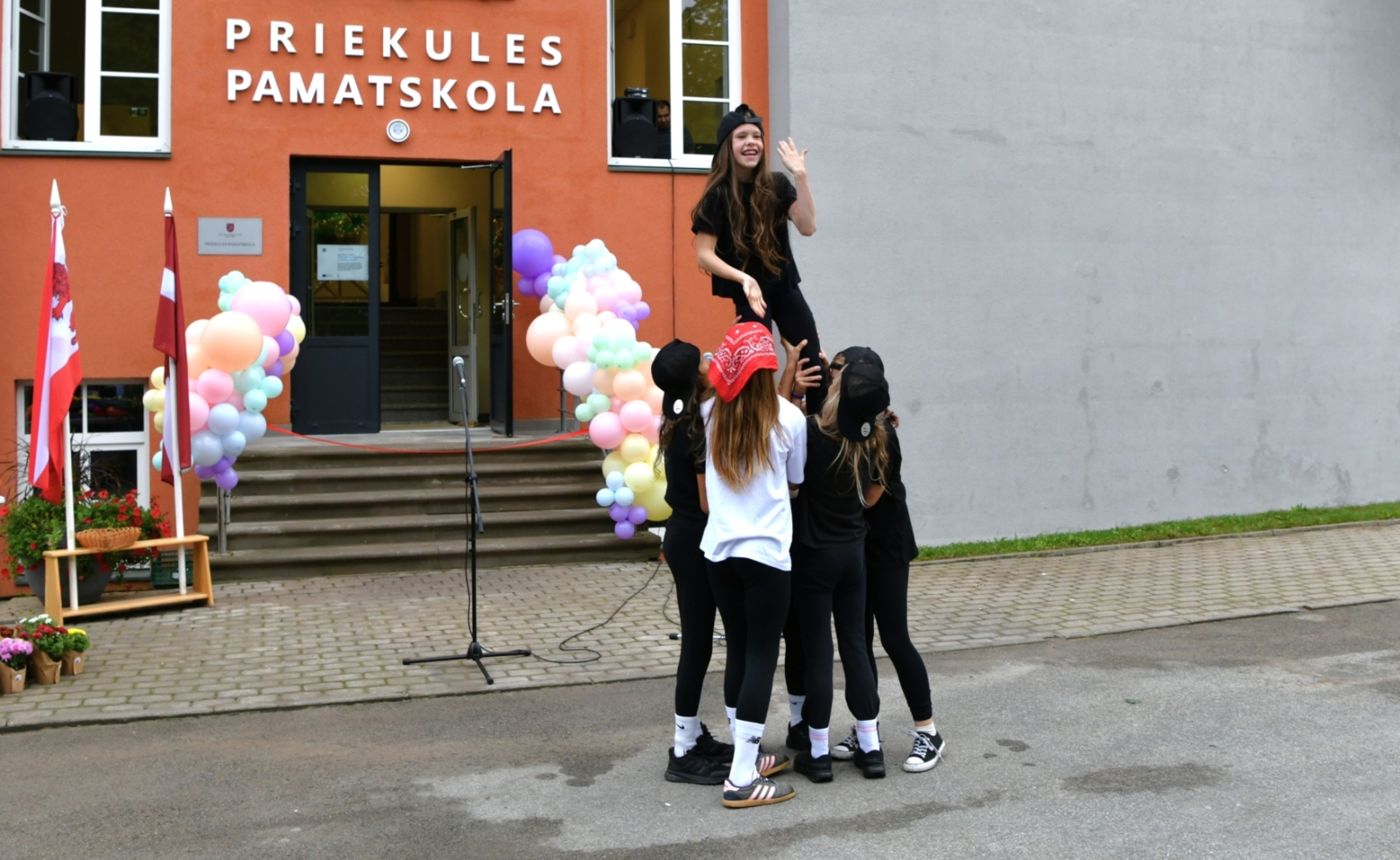 Priekules skola 15