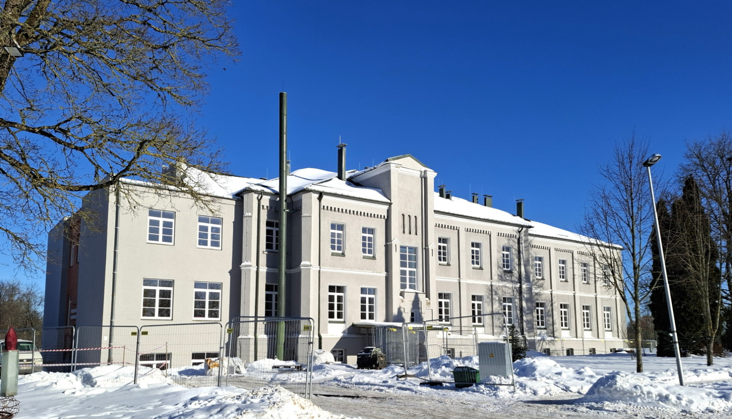 Priekules skola