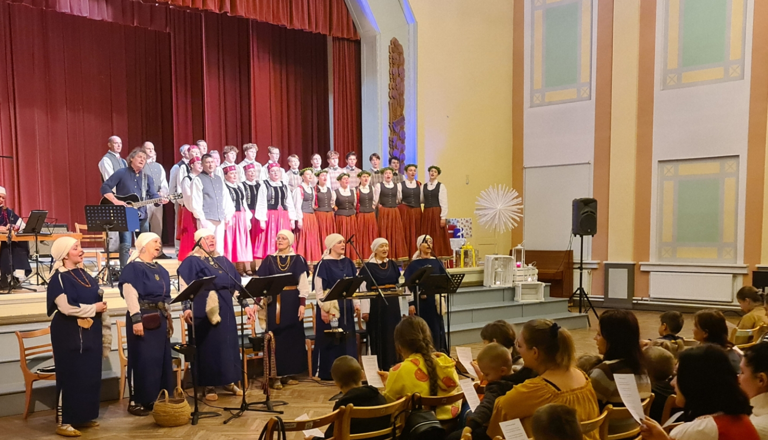 Ukraina
