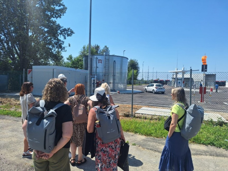  3.att. Autobusu uzlādes stacija