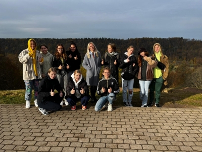 Aizputes skolēni viesojas pieredzes apmaiņā Valmierā