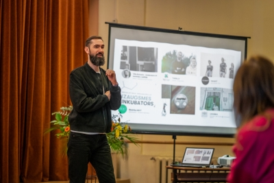 Konference Dienvidkurzemes mūžizglītības attīstībai “ES.MĒS.SABIEDRĪBA”