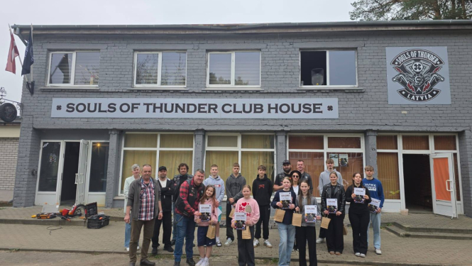 Souls of thunder