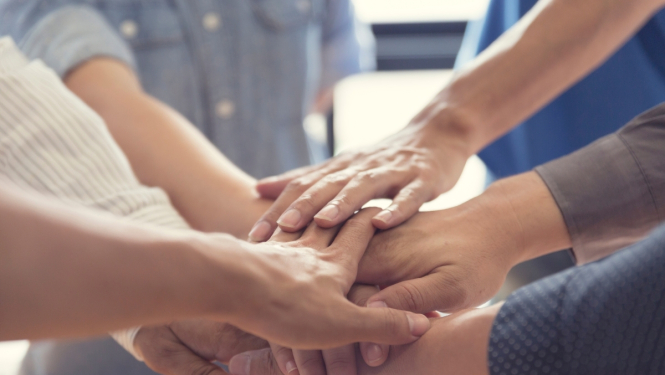 Aktīvajām biedrībām.j