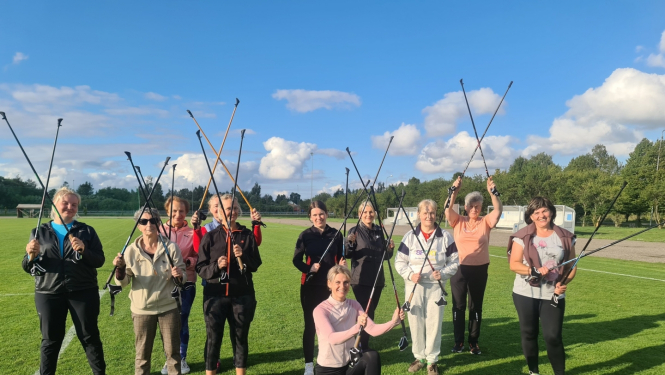 Projekta ietvaros ikviens iedzīvotājs varēja iesaistīties nūjošanas nodarbībās