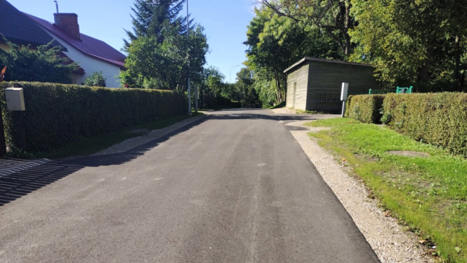 Aizputes pilsētas sešu ielu asfaltēšanas darbi nodoti ekspluatācijā