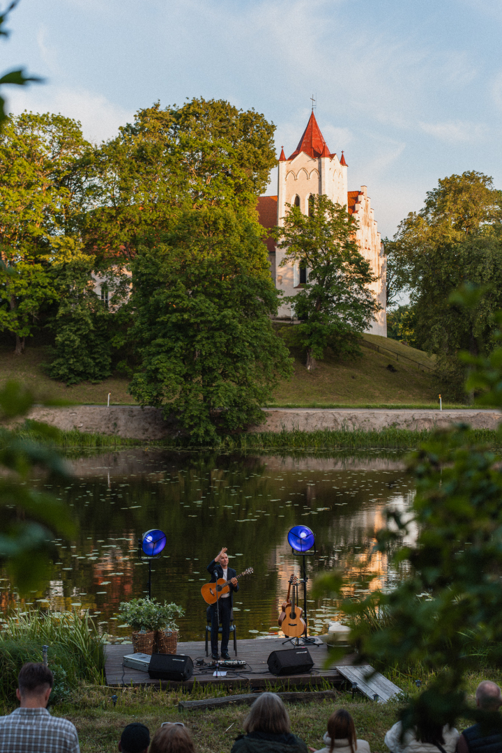 Svētki